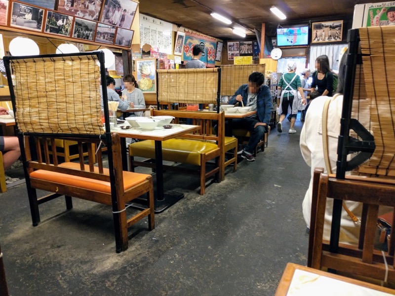 13店内.jpg 13店内