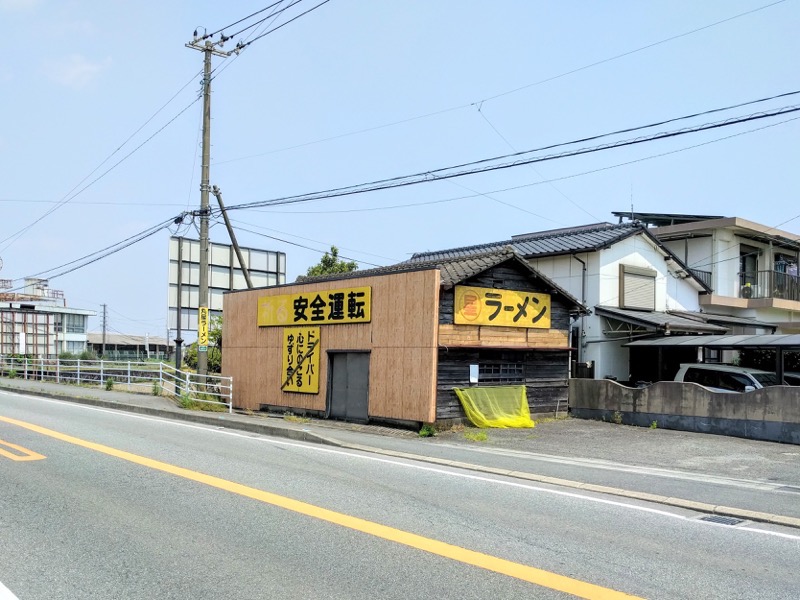 08駐車場.jpg 08駐車場