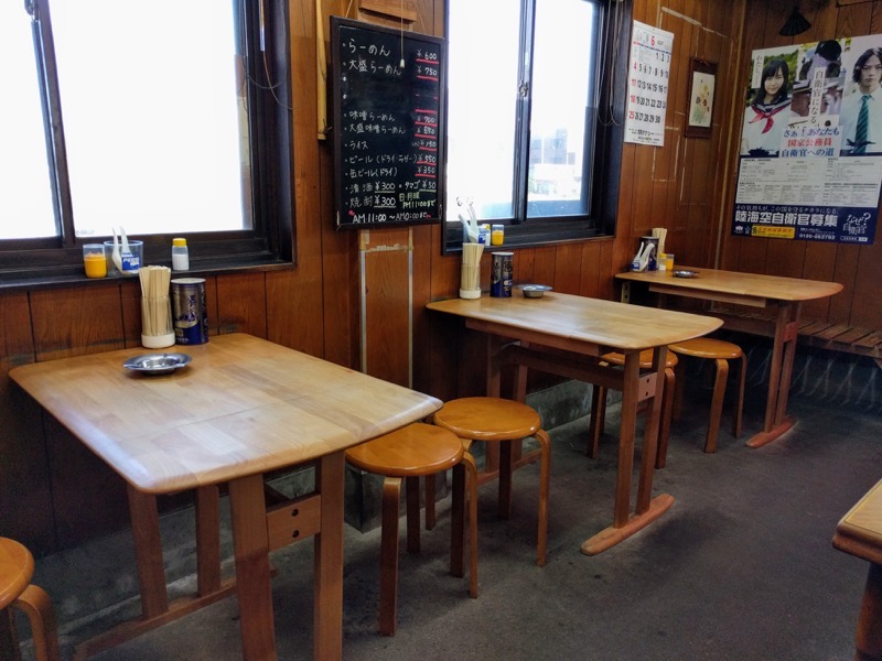 05テーブル席