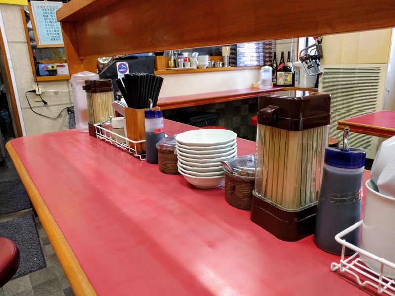 04カウンター席中央.jpg 04カウンター席中央