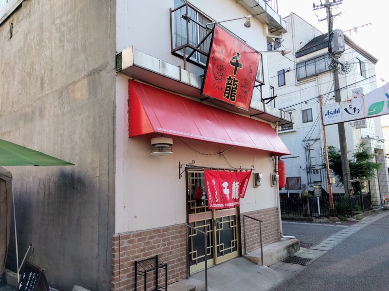 18外観.jpg 18外観