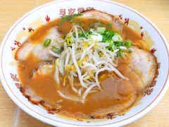 多家良家−中華そば肉入り小