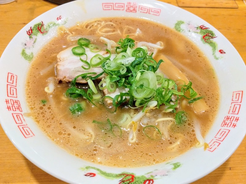 10中華そば小