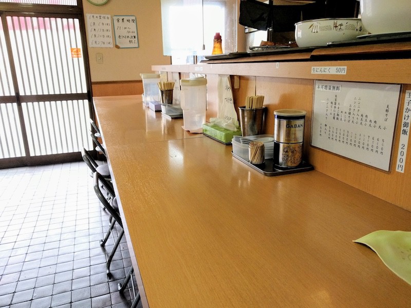 03カウンター席.jpg 03カウンター席