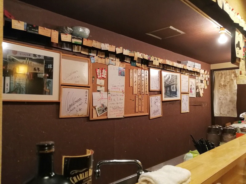 04カウンターの奥