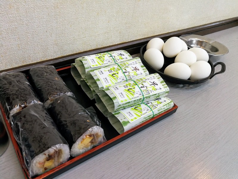 07はや寿しと茹で玉子.jpg 07はや寿しと茹で玉子
