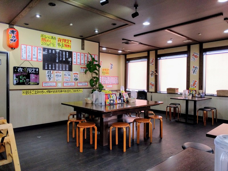 07テーブル席