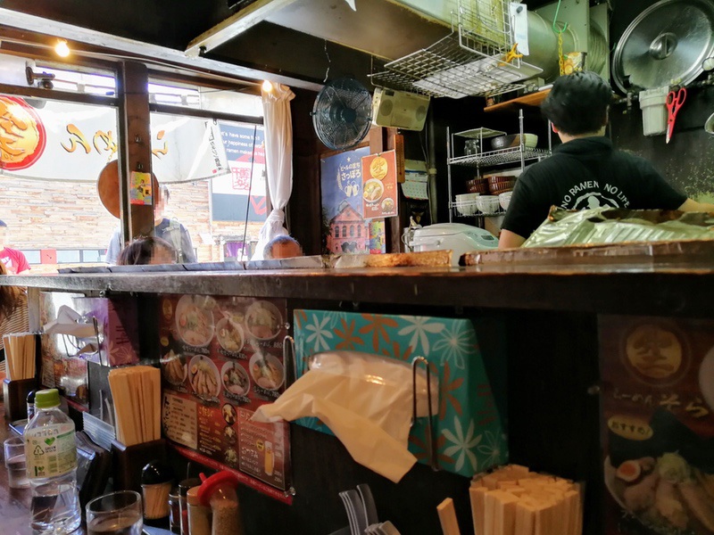 03カウンター席