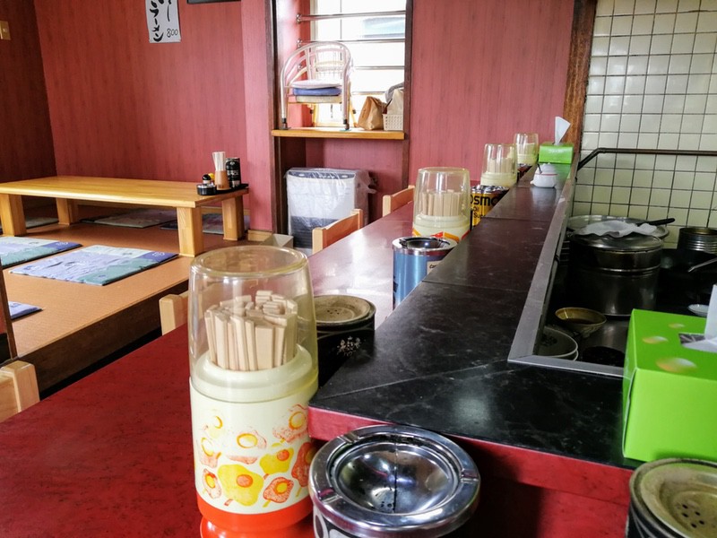 04カウンター席.jpg 04カウンター席