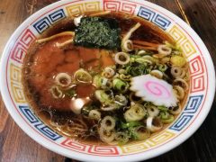 秀航園-正油ラーメン