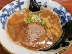 弟子屈ラーメン総本店｜北海道弟子屈町｜魚介しぼり醤油ラーメン