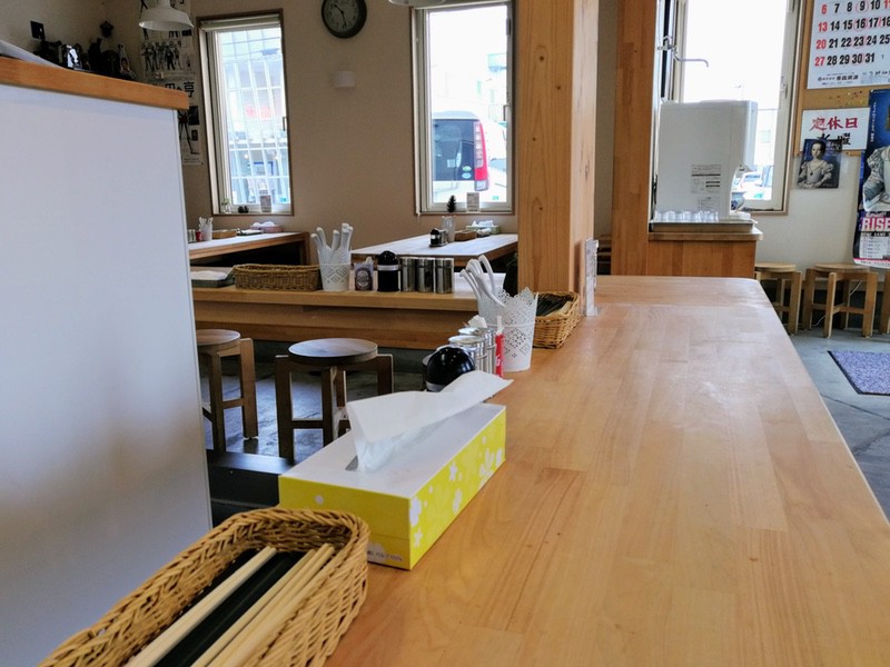 04カウンター席.jpg 04カウンター席