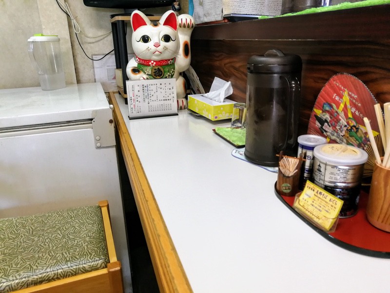 05カウンター席2