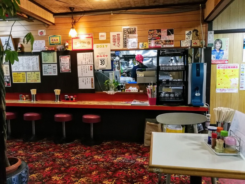 07カウンター席.jpg 07カウンター席