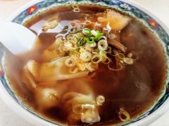 老麺やはた｜北海道白糠町｜しょうゆワンタンメン