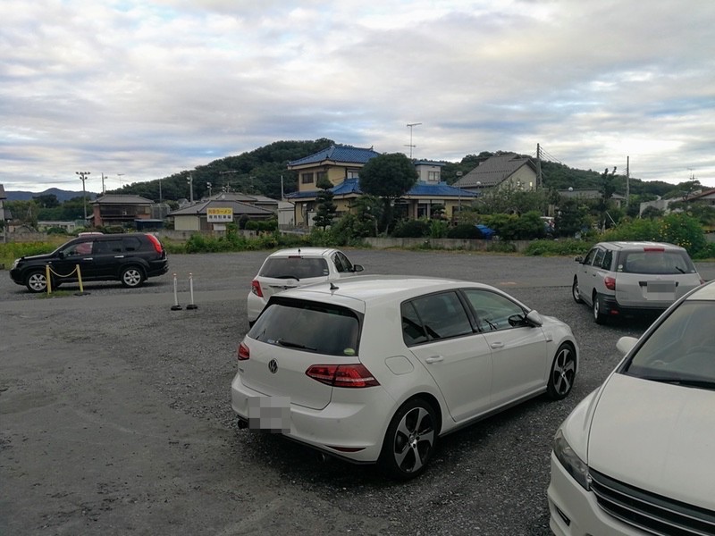 02駐車場.jpg 02駐車場