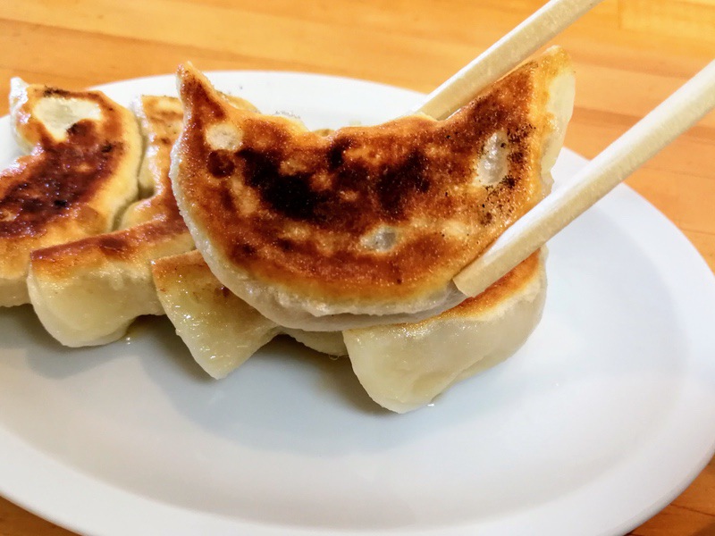 16餃子リフトアップ