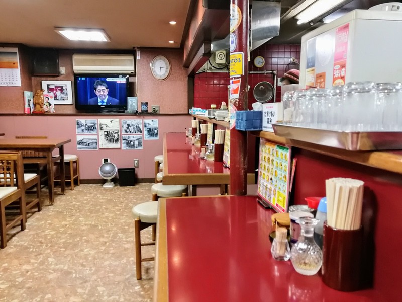 04カウンター席.jpg 04カウンター席