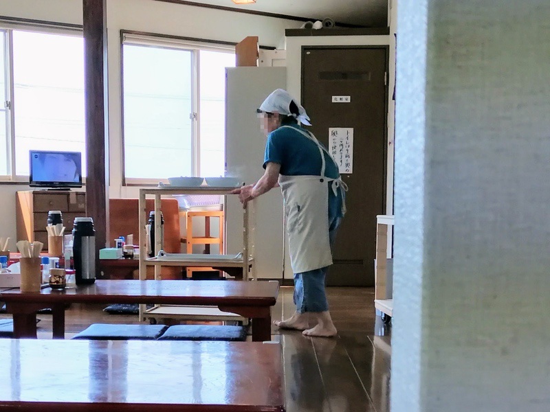 12配膳.jpg 12配膳