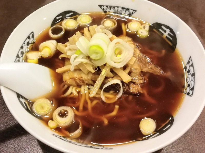 10富山ブラックラーメン.jpg 10富山ブラックラーメン