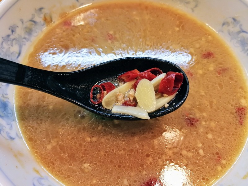 15ニンニクと唐辛子.jpg 15ニンニクと唐辛子