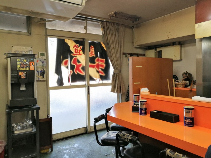 02カウンター席.jpg 02カウンター席