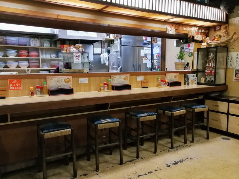 02カウンター席