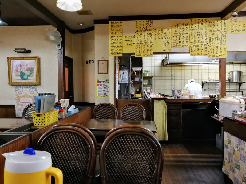 03テーブル席