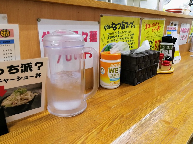 03カウンター席.jpg 03カウンター席