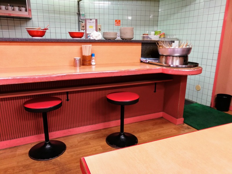 03カウンター席.jpg 03カウンター席