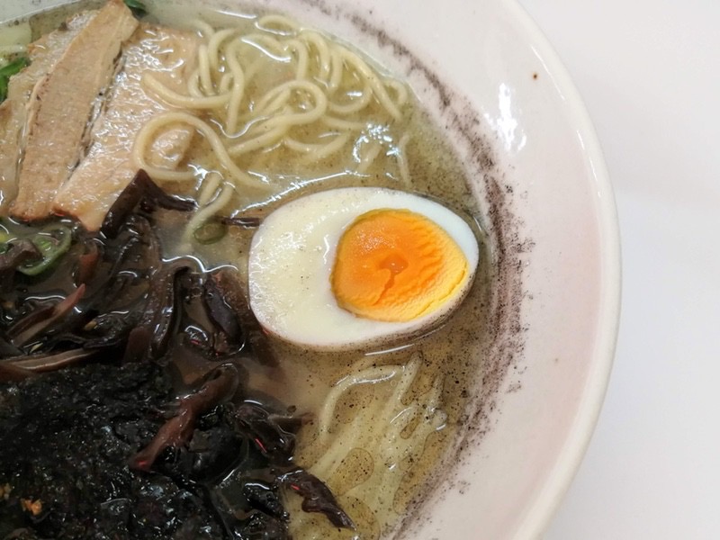 11ゆで玉子.jpg 11ゆで玉子