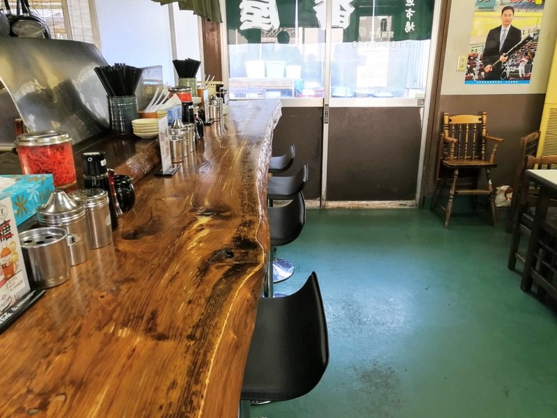 06カウンター席.jpg 06カウンター席