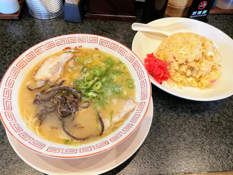 15ラーメンと炒飯.jpg 15ラーメンと炒飯