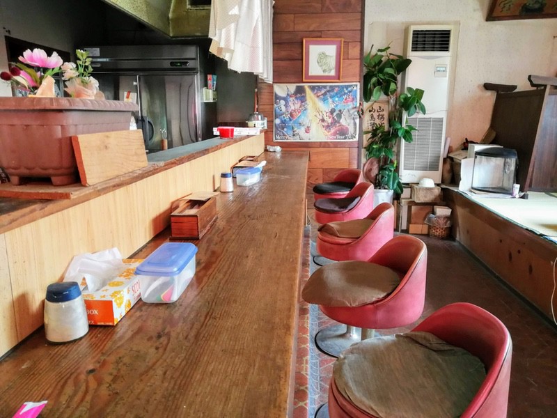 04カウンター席.jpg 04カウンター席