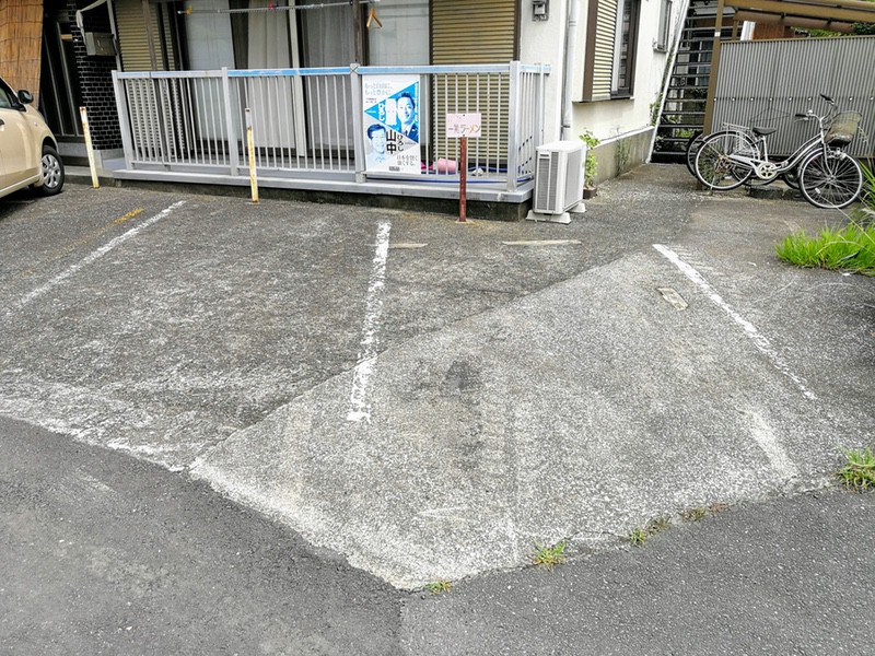 03駐車場.jpg 03駐車場