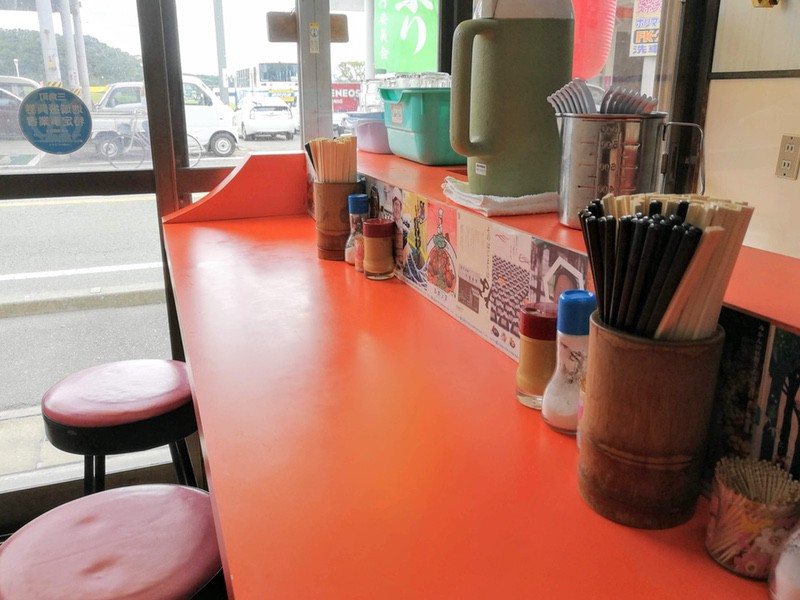 02カウンター席.jpg 02カウンター席