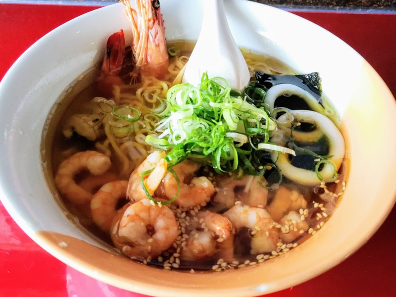 09あごだし海鮮ラーメン.jpg 09あごだし海鮮ラーメン