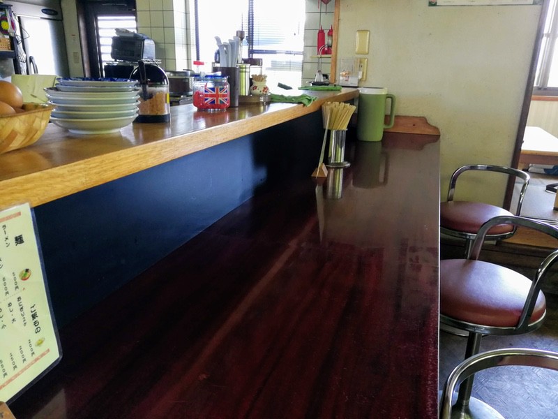 05カウンター席.jpg 05カウンター席