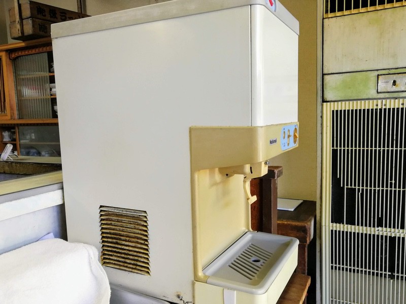 04ウォーターサーバー.jpg 04ウォーターサーバー