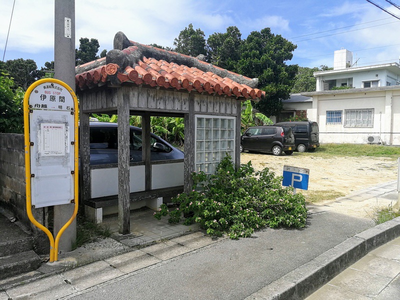 02駐車場.jpg 02駐車場
