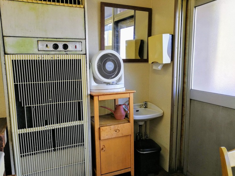 03手洗い場.jpg 03手洗い場