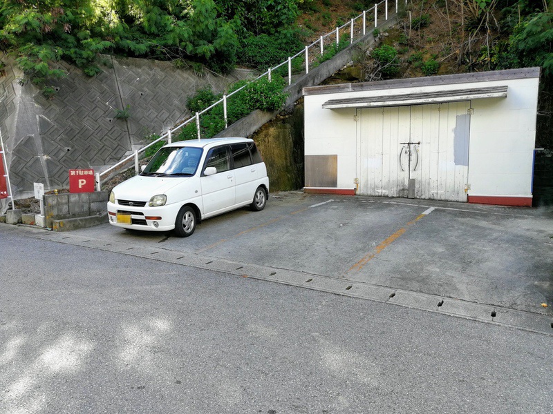 03駐車場.jpg 03駐車場