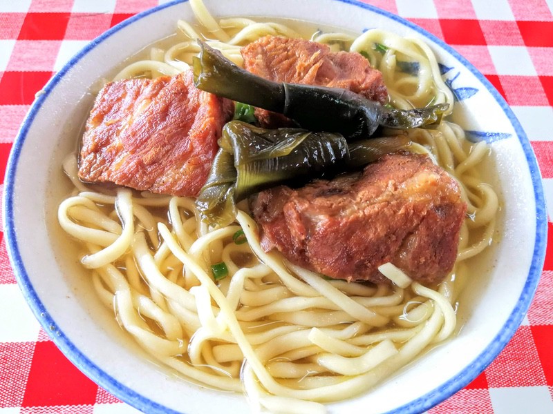 09ソーキそば.jpg 09ソーキそば