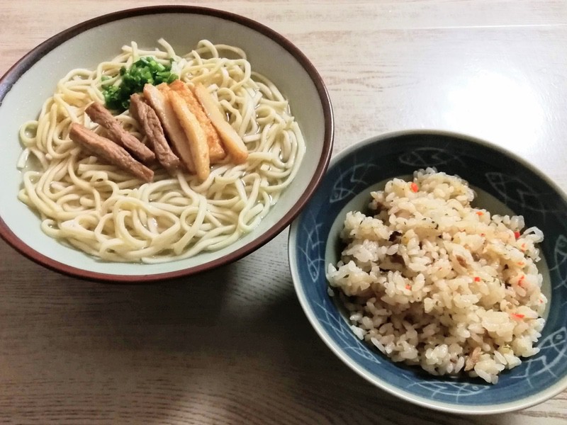 12島そばとジューシー.jpg 12島そばとジューシー