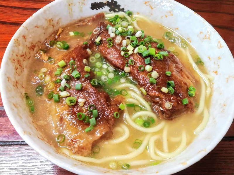 13ソーキそば.jpg 13ソーキそば