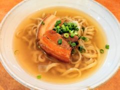 玉那覇ウシ商店|沖縄県那覇市|沖縄そば 玉那覇ウシ商店|沖縄県那覇市|沖縄そば