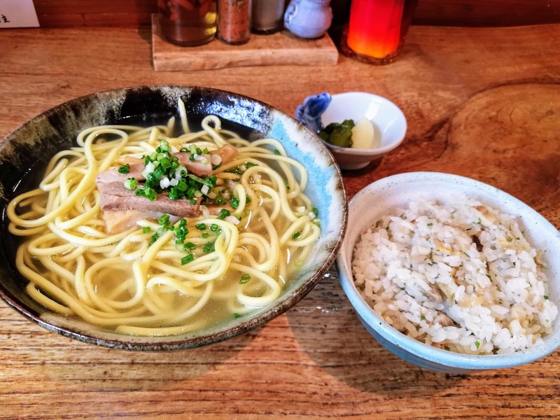 10八重山そばセット