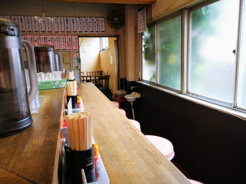 03カウンター席.jpg 03カウンター席