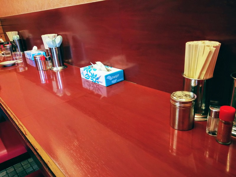 03カウンター席.jpg 03カウンター席