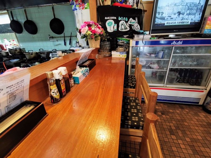 02カウンター席.jpg 02カウンター席